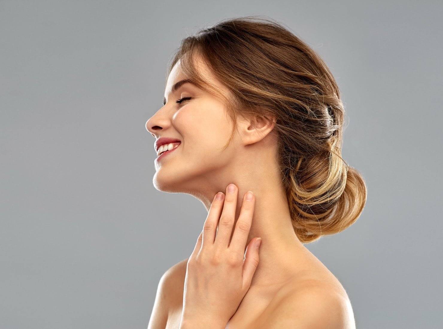 side profile of a beautiful woman