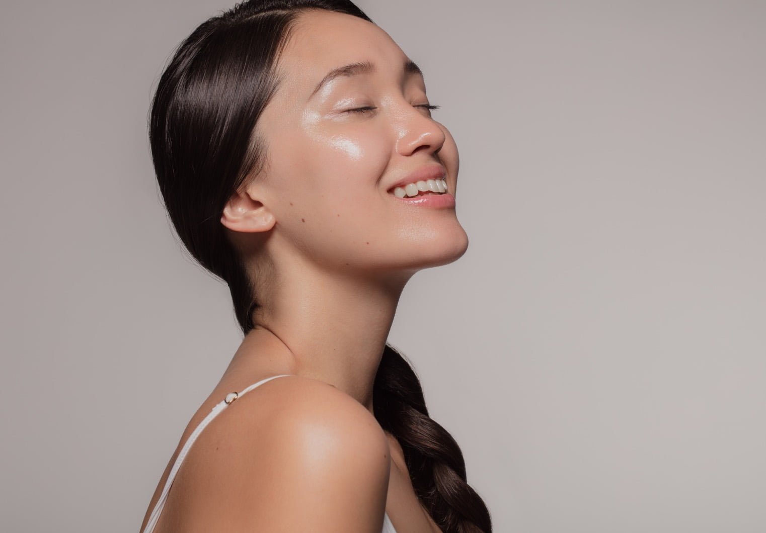 woman with smooth skin on her face