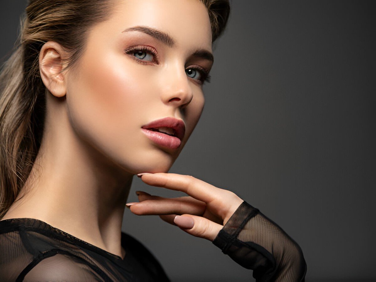 Beautiful face of young woman with Lip Lift