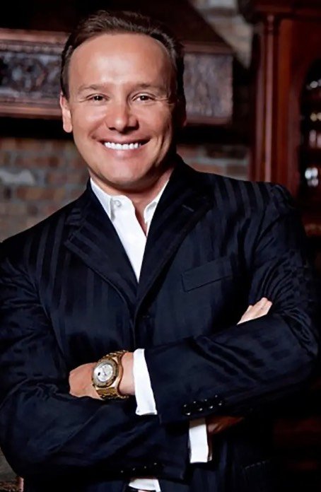 3. Dr. Leonard Hochstein